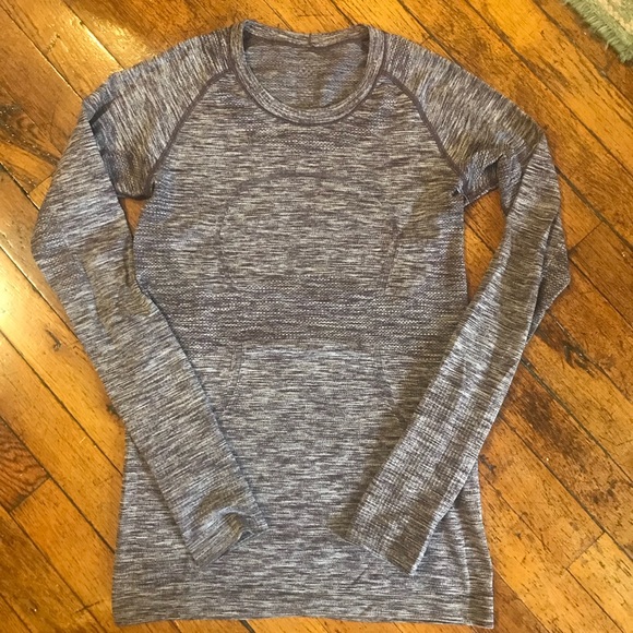 RARE Lululemon Swiftly Long Sleeve - Picture 7 of 11